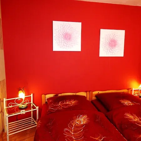 Relaxen Im Alten Winzerhaus Og 아파트 레크