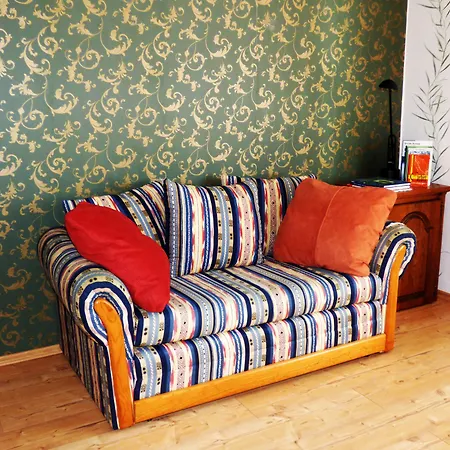 Relaxen Im Alten Winzerhaus Og Daire *