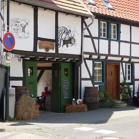 Relaxen Im Alten Winzerhaus Og Διαμέρισμα *