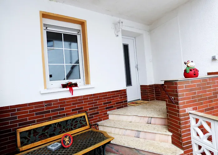 Relaxen Im Alten Winzerhaus Og Appartamento Rech